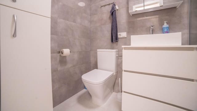 2 soveværelse Rækkehus til salg i Torrevieja - € 149.900 (Ref: 9537885)