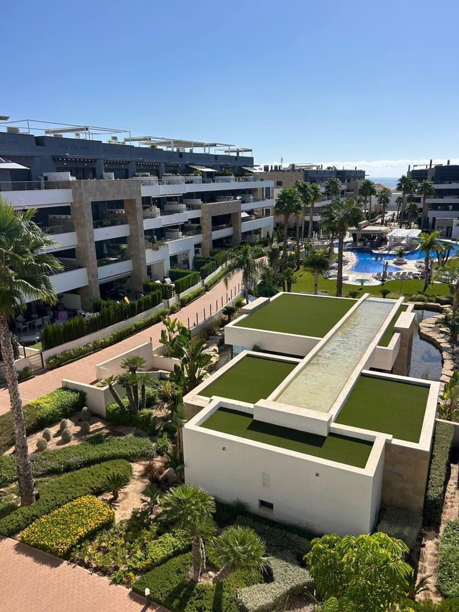 2 bedroom Penthouse for sale in Playa Flamenca with pool garage - € 499,000 (Ref: 9559920)