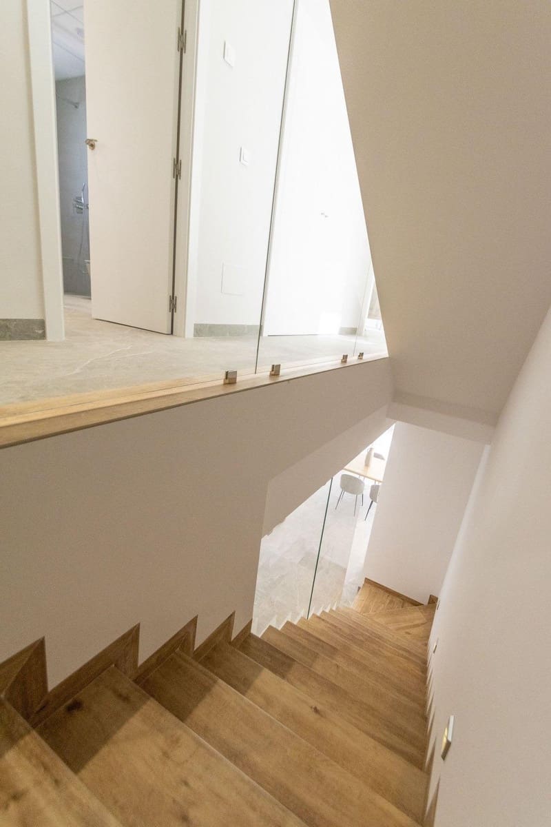 Chalet de 3 habitaciones en Pilar de la Horadada en venta con piscina garaje - 474.900 € (Ref: 9560399)