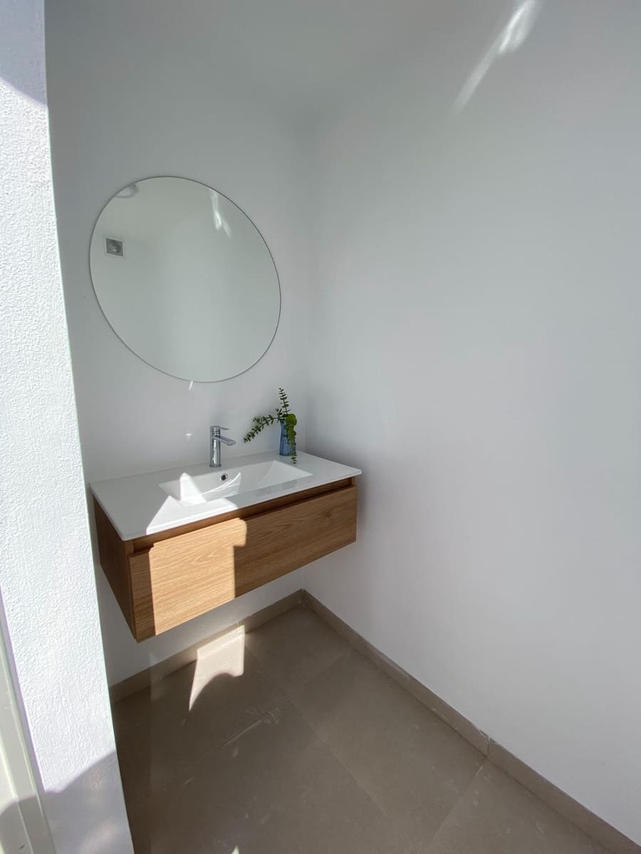 3 slaapkamer Bungalow te koop in Pilar de la Horadada met zwembad garage - € 395.900 (Ref: 9580872)