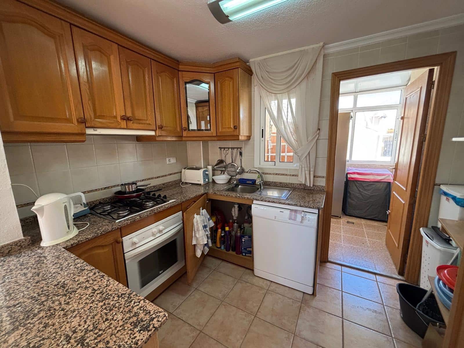 3 makuuhuone Omakotitalo myytävänä paikassa Torrevieja - 162 000 € (Ref: 9581145)