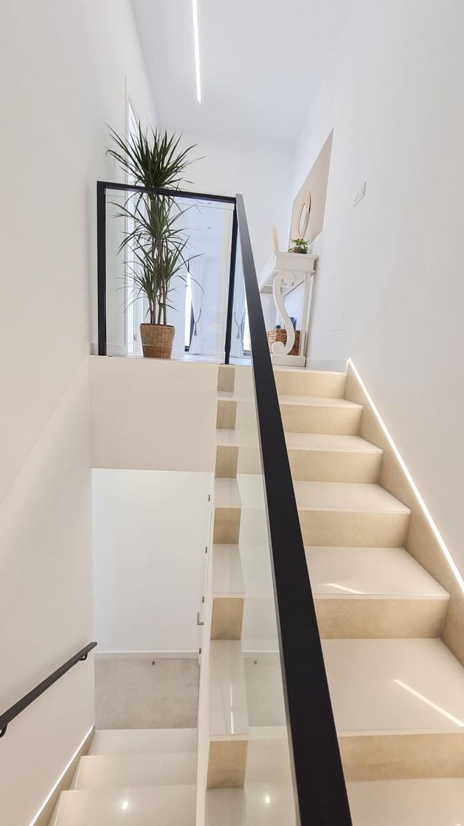 3 chambre Villa/Maison à vendre à San Pedro del Pinatar avec piscine garage - 445 000 € (Ref: 9597520)