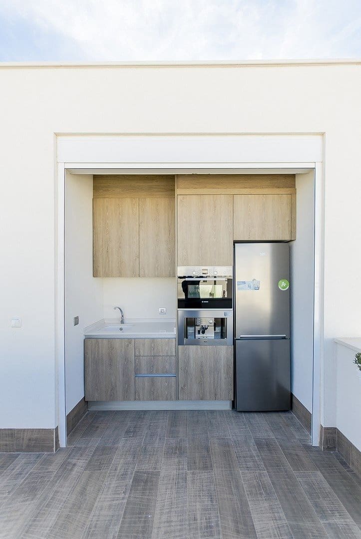 Chalet de 3 habitaciones en Playa Honda en venta con piscina garaje - 489.000 € (Ref: 9602080)