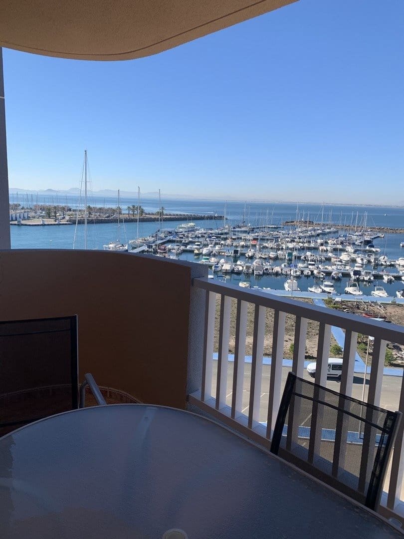 2 sovrum Lägenhet till salu i La Manga del Mar Menor med pool - 213 259 € (Ref: 9613652)