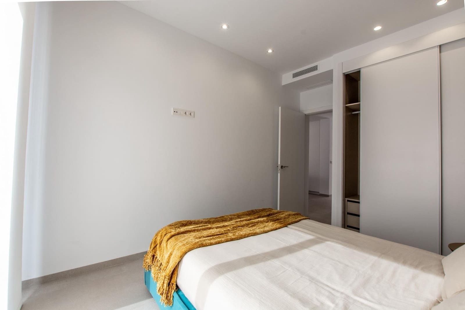 2 slaapkamer Appartement te koop in Finestrat met zwembad garage - € 400.000 (Ref: 9617300)