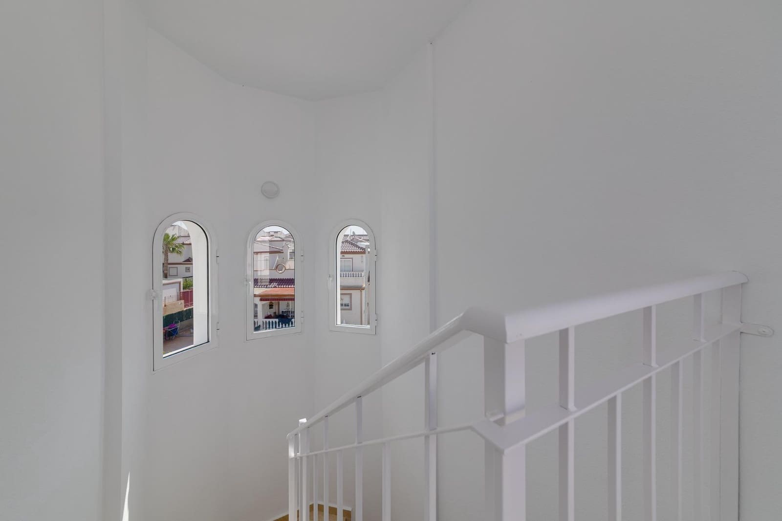 2 soveværelse Villa til salg i San Fulgencio med swimmingpool garage - € 280.000 (Ref: 9617624)