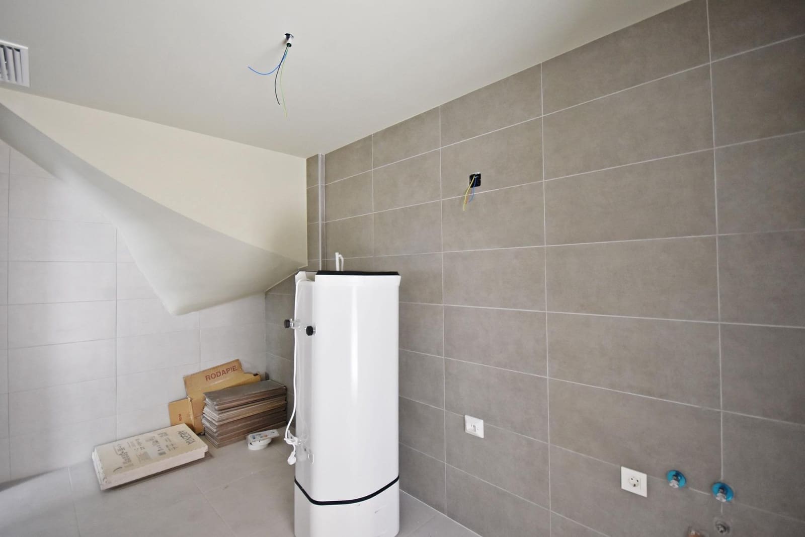 Chalet de 3 habitaciones en Alamillo en venta con piscina garaje - 294.000 € (Ref: 9623365)