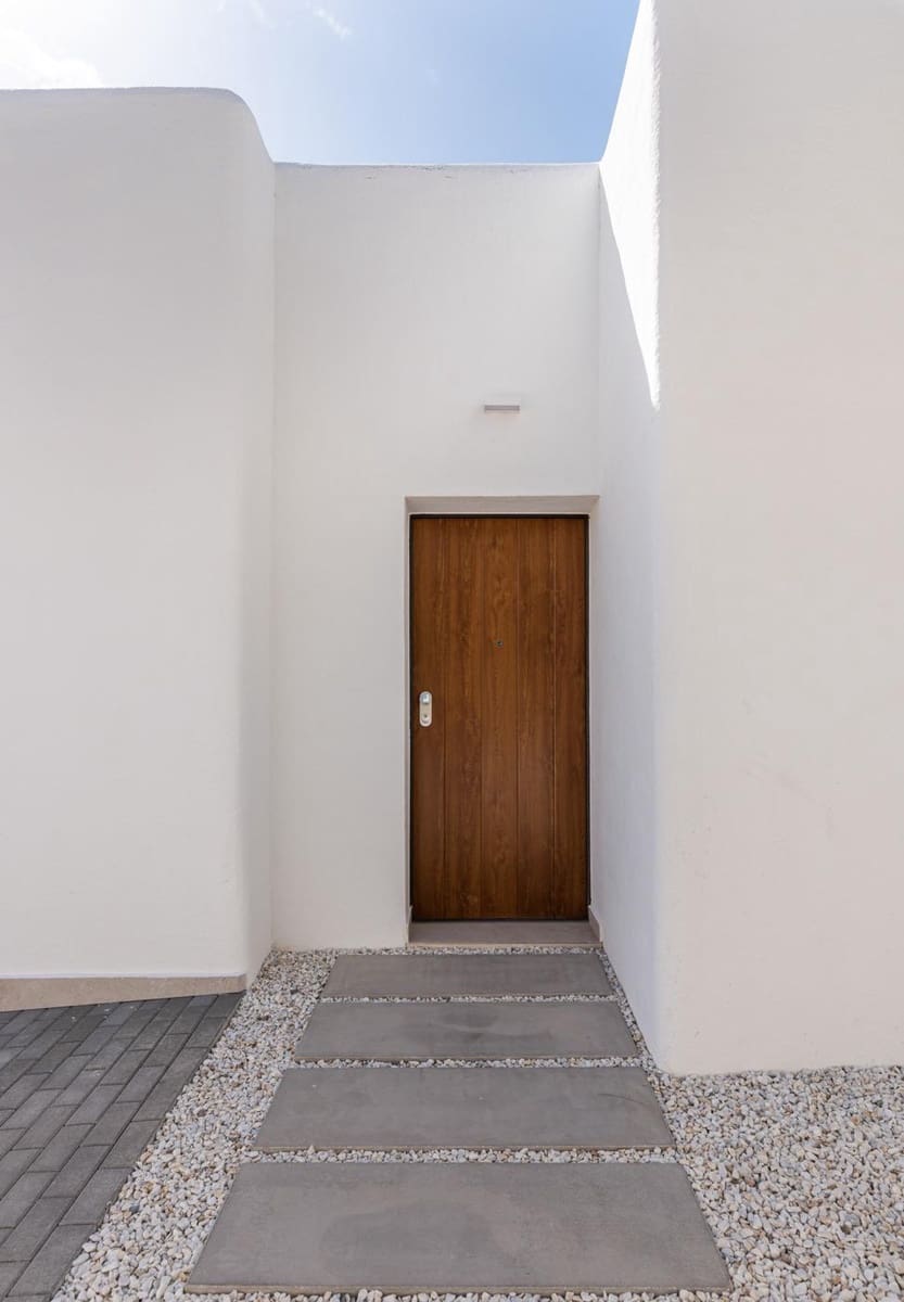 3 chambre Villa/Maison à vendre à Los Alcazares avec piscine garage - 499 900 € (Ref: 9628936)