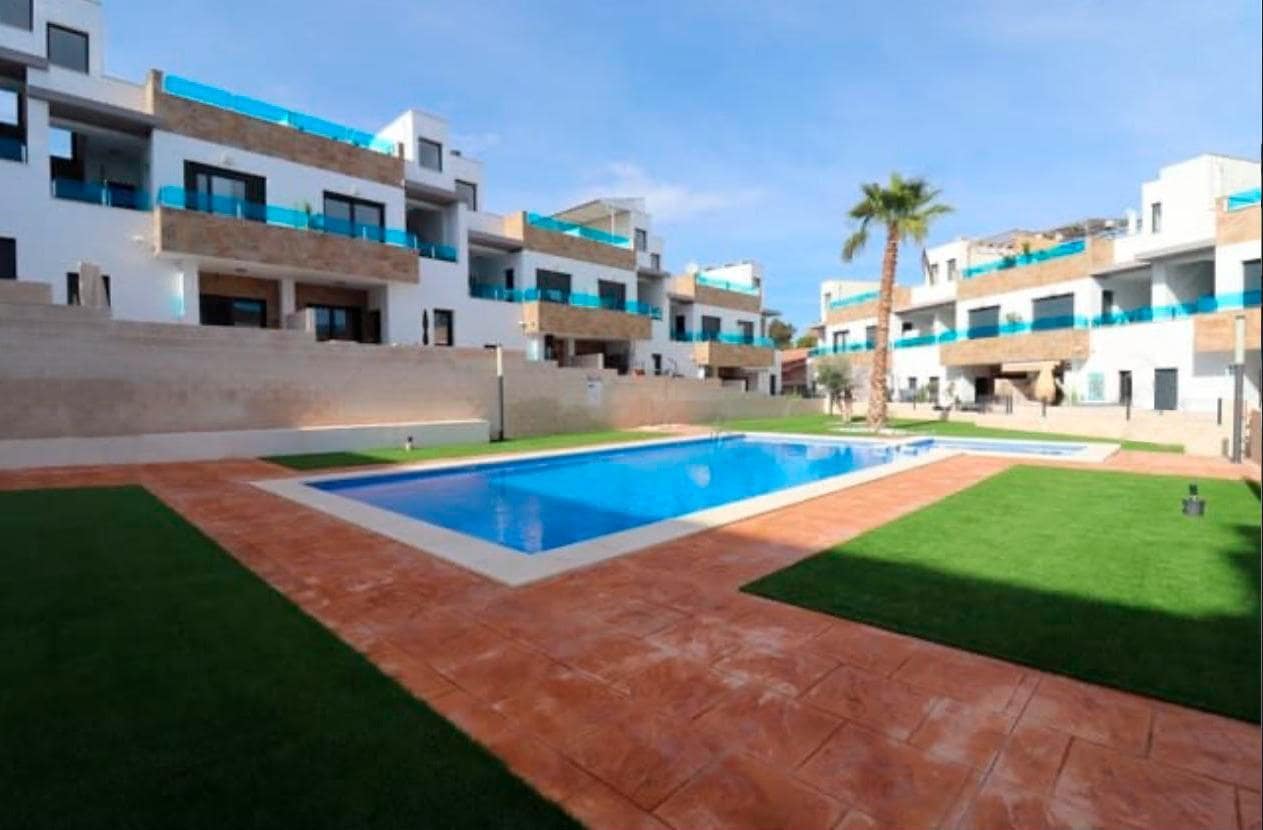 Casa de 3 habitaciones en Bigastro en venta con piscina garaje - 250.000 € (Ref: 9641420)