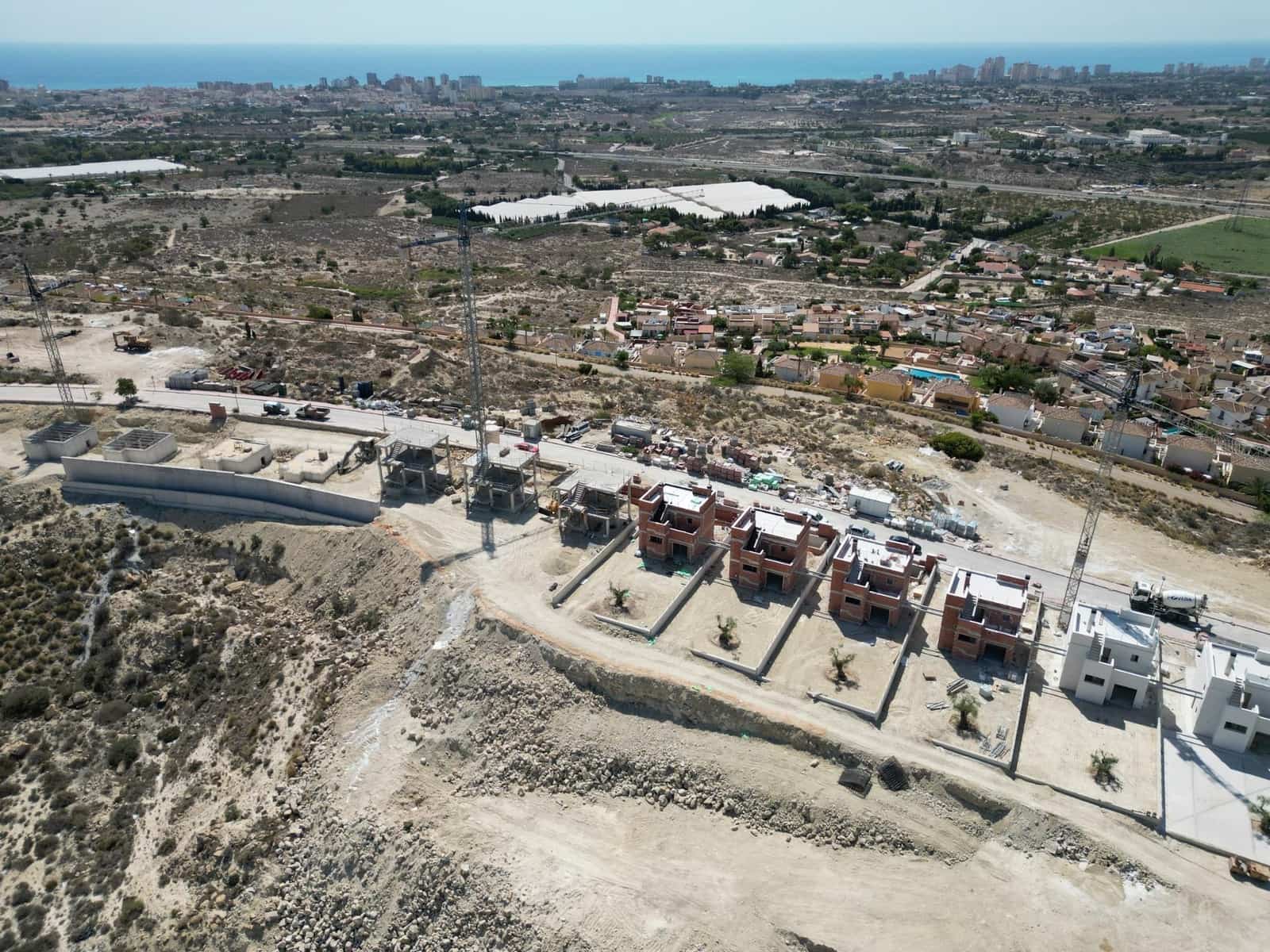 3 chambre Villa/Maison à vendre à Muchamiel / Mutxamel avec piscine - 450 000 € (Ref: 9644241)