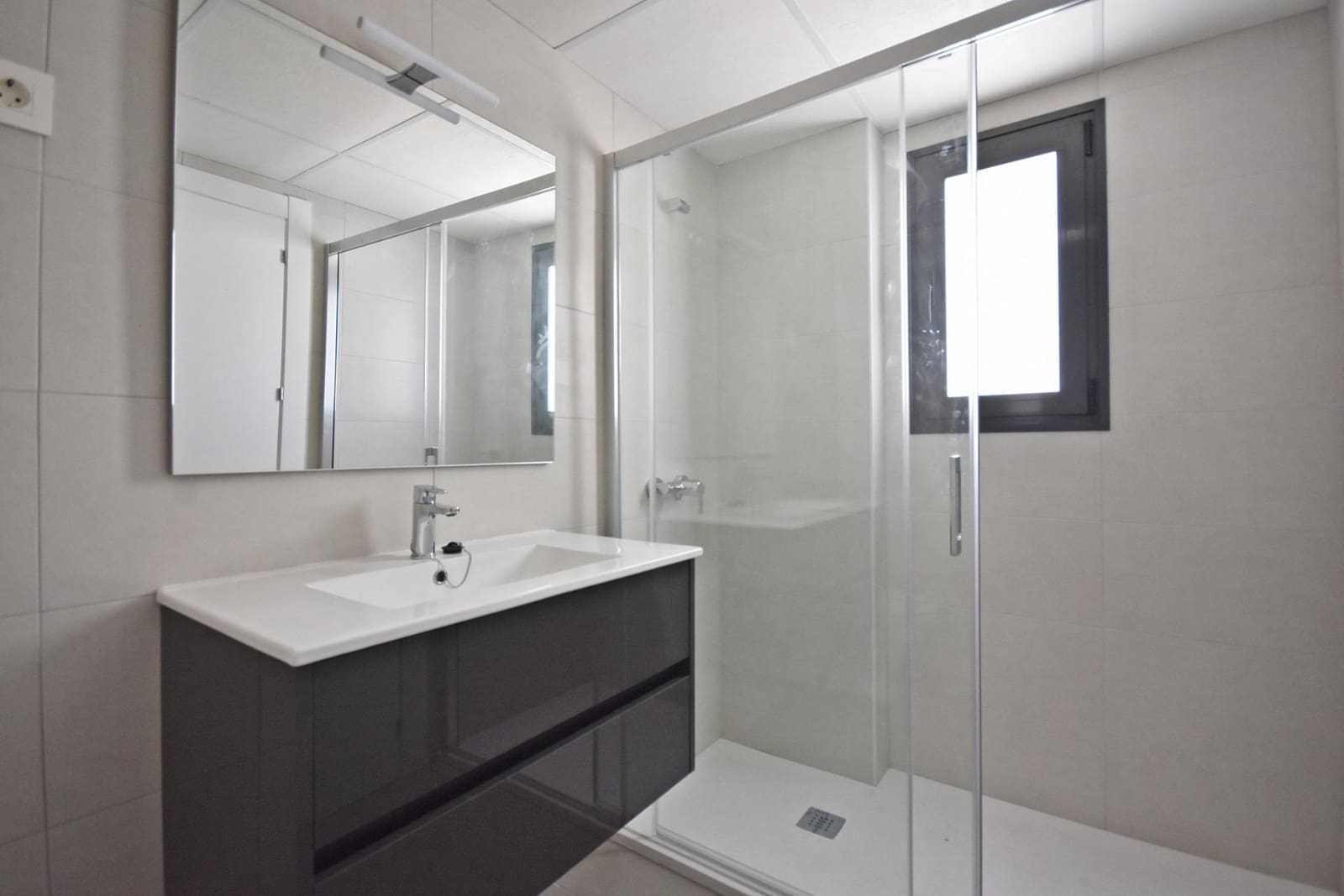 3 slaapkamer Villa te koop in Alamillo met zwembad garage - € 294.000 (Ref: 9653458)