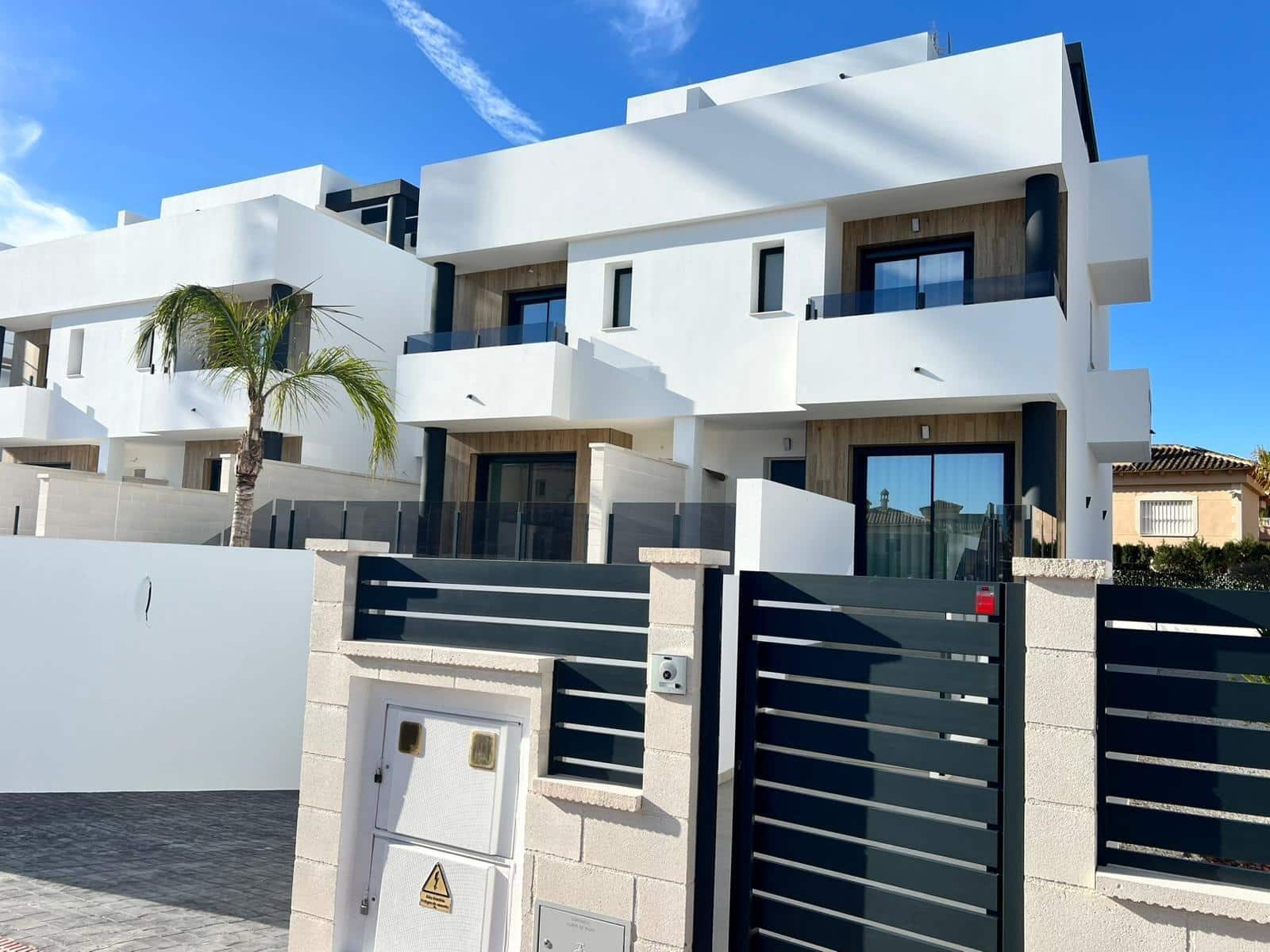 3 sovrum Villa till salu i Benferri - 298 000 € (Ref: 9678404)