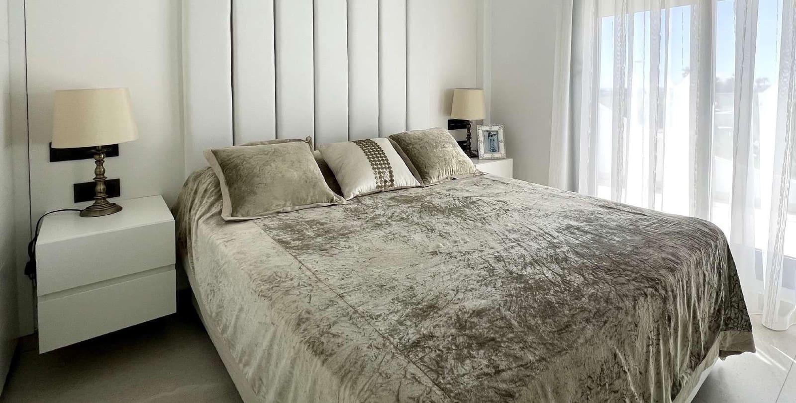 3 slaapkamer Villa te koop in Ciudad Quesada met zwembad garage - € 529.000 (Ref: 9678972)