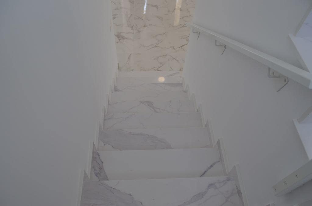 4 slaapkamer Villa te koop in Pinoso met zwembad garage - € 505.000 (Ref: 9684754)