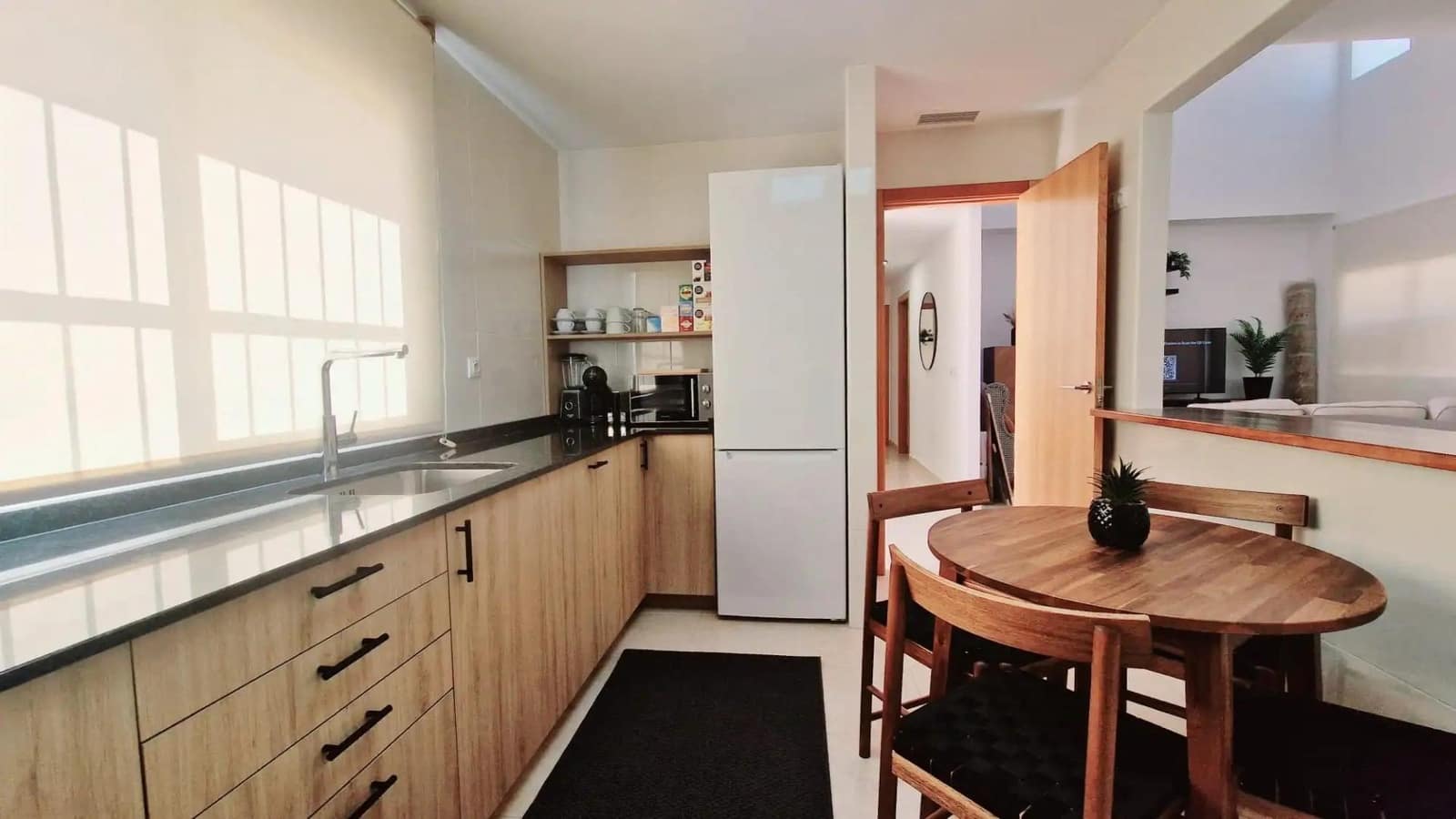 3 slaapkamer Villa te koop in Purias met garage - € 375.000 (Ref: 9684986)