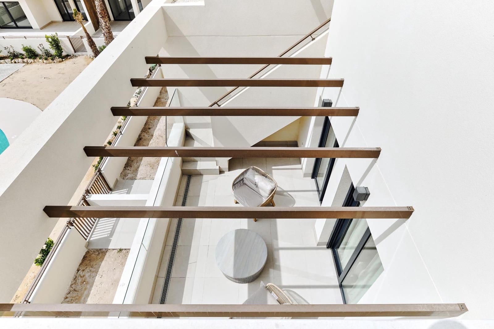 2 sypialnia Bungalow na sprzedaż w Torrevieja z basenem garażem - 380 000 € (Ref: 9786255)