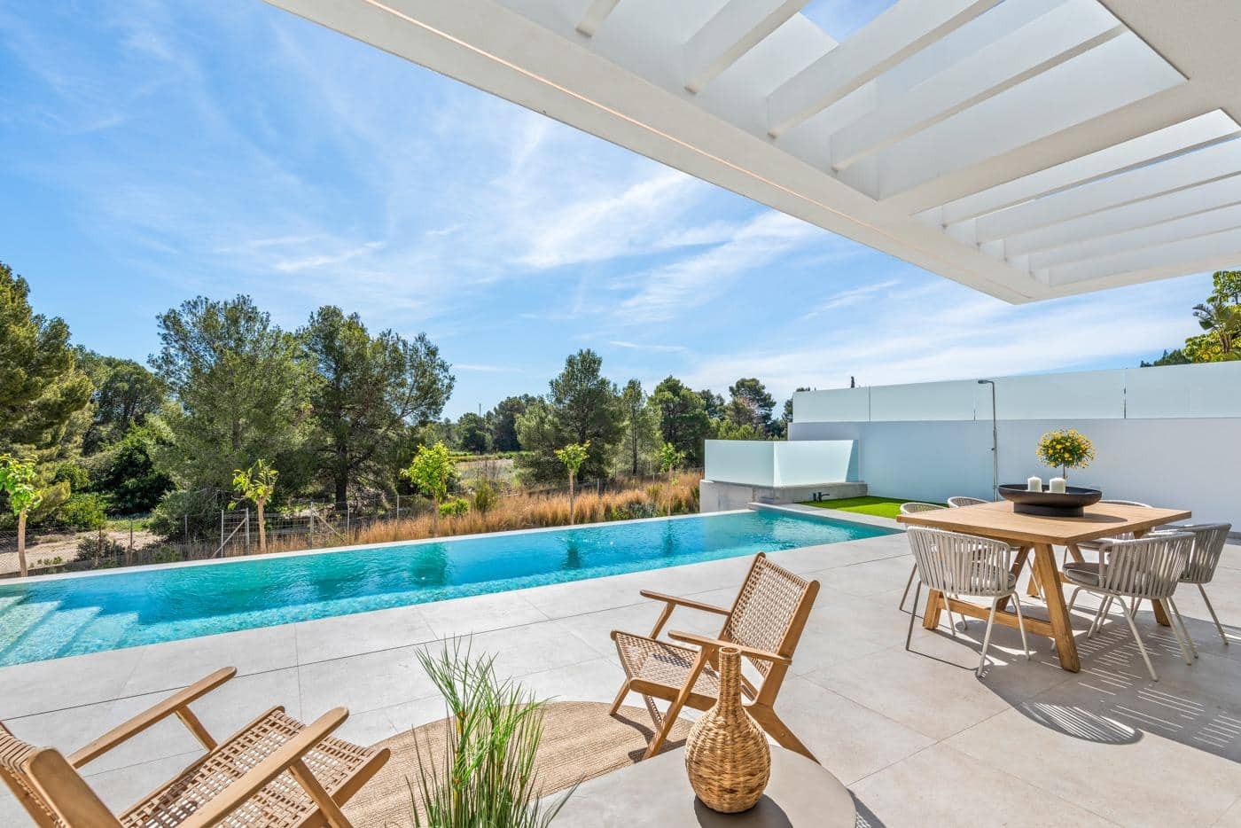 4 slaapkamer Villa te koop in Polop met zwembad garage - € 755.000 (Ref: 9827194)