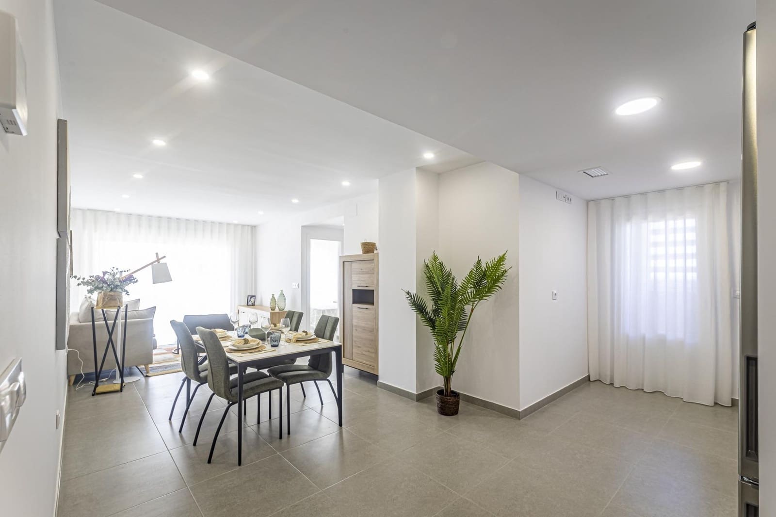3 bedroom Apartment for sale in La Manga del Mar Menor with pool garage - € 254,000 (Ref: 9827202)