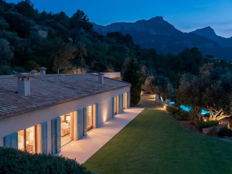 Finca/Casa Rural de 4 habitaciones en Estellenchs en venta - 4.700.000 € (Ref: 10011205)