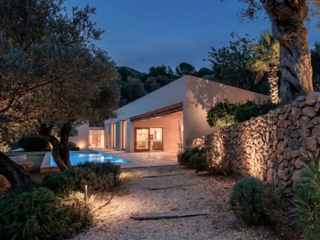 Finca/Casa Rural de 4 habitaciones en Estellenchs en venta - 4.700.000 € (Ref: 10011205)