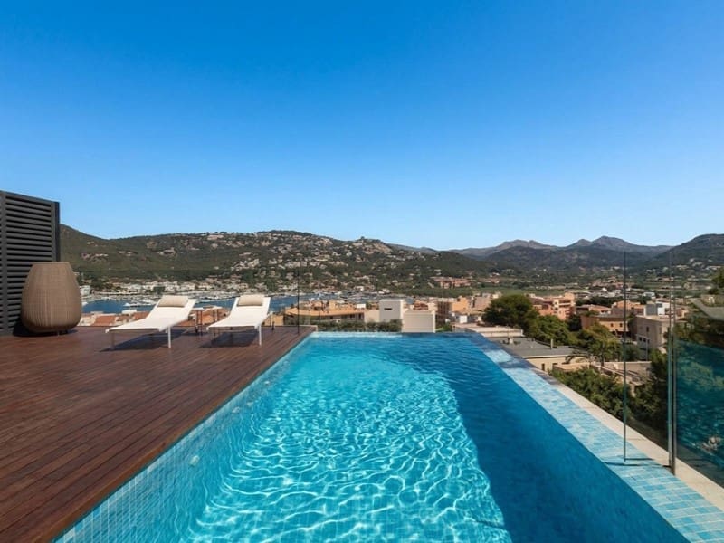 Chalet de 4 habitaciones en Puerto de Andratx en venta con piscina garaje - 7.650.000 € (Ref: 10011206)