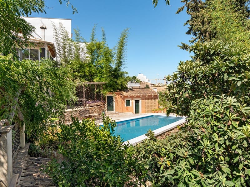 5 quarto Moradia para venda em Genova com piscina - 2 050 000 € (Ref: 10017310)