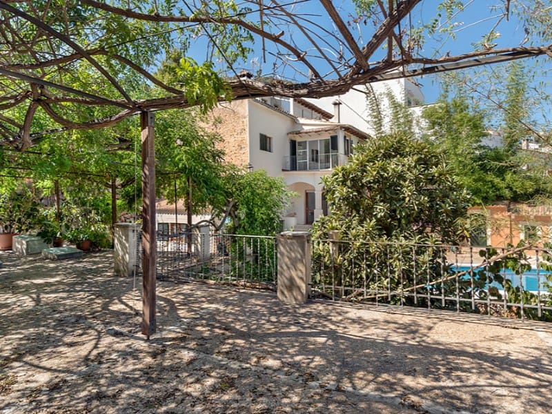 5 quarto Moradia para venda em Genova com piscina - 2 050 000 € (Ref: 10017310)