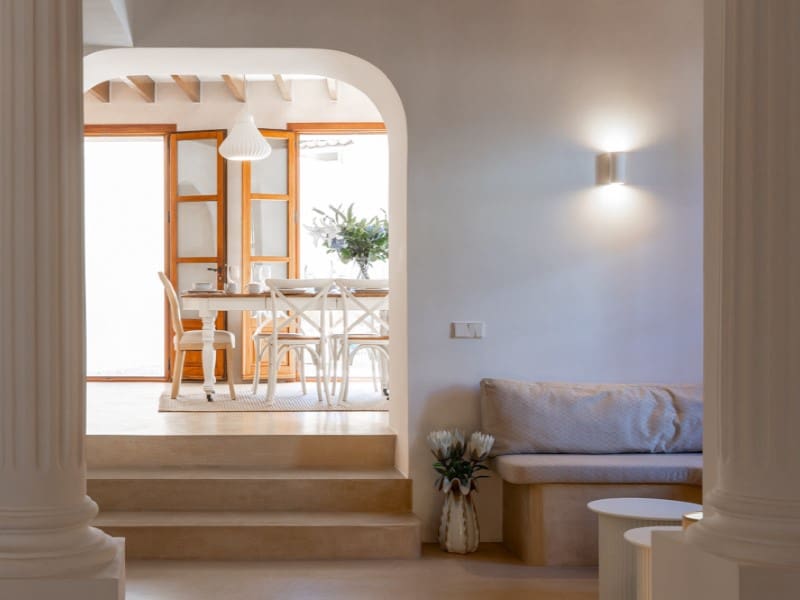 4 soverom Villa til salgs i Alaro med svømmebasseng garasje - € 3 450 000 (Ref: 10027037)