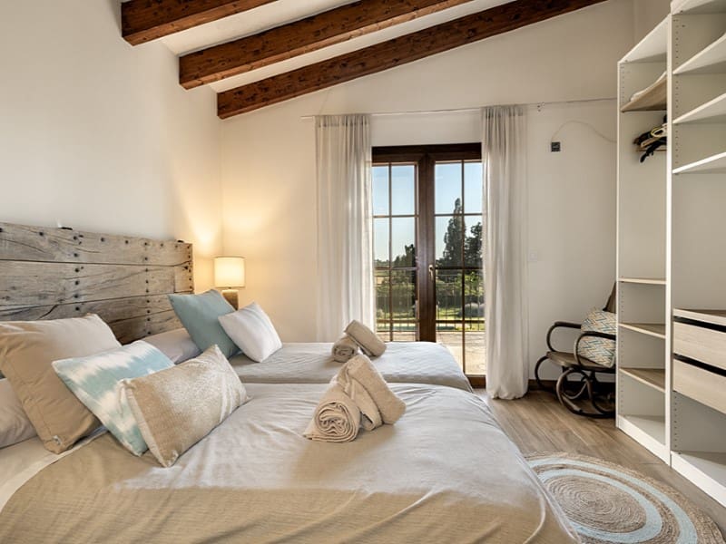 5 soveværelse Finca/Landehus til salg i Llubi med swimmingpool - € 2.150.000 (Ref: 10031738)