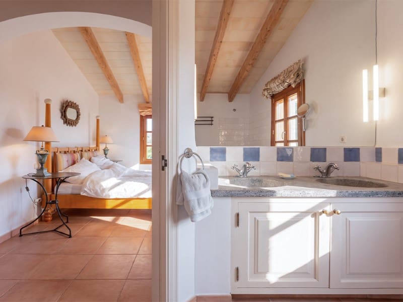 3 bedroom Villa for sale in Es Llombards with pool garage - € 1,800,000 (Ref: 10035122)