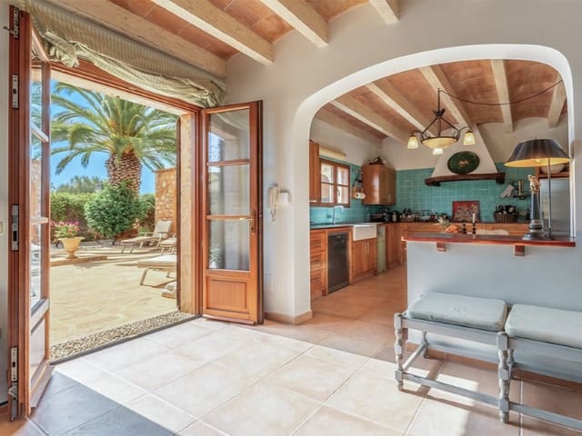 3 soveværelse Villa til salg i Es Llombards, Santanyí med swimmingpool garage - € 1.800.000 (Ref: 10035122)