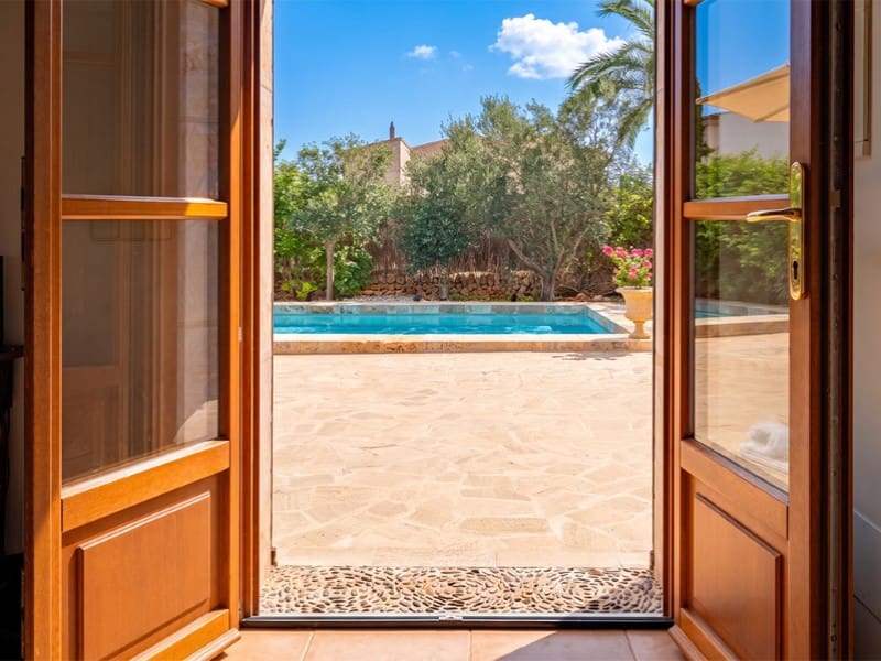 3 bedroom Villa for sale in Es Llombards with pool garage - € 1,800,000 (Ref: 10035122)