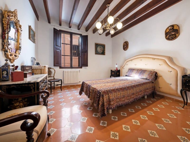 6 soveværelse Villa til salg i Palma de Mallorca med garage - € 4.600.000 (Ref: 10047072)