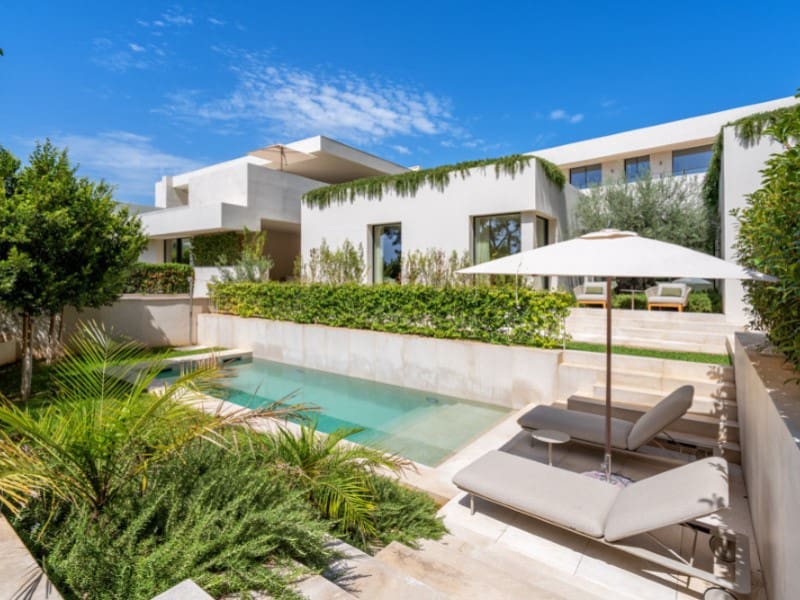 4 bedroom Villa for sale in Portals Nous with pool garage - € 10,900,000 (Ref: 10047073)