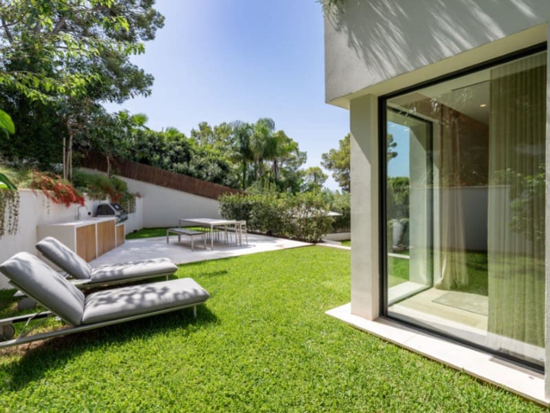 4 bedroom Villa for sale in Portals Nous with pool garage - € 10,900,000 (Ref: 10047073)