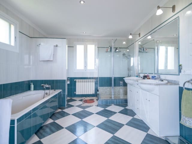 5 sovrum Finca/Hus på landet till salu i Colonia de Sant Jordi, Ses Salines med pool garage - 1 750 000 € (Ref: 10048964)