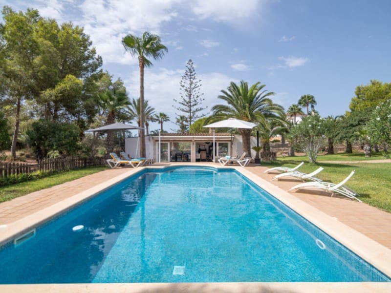 5 makuuhuone Maalaistalo myytävänä paikassa Colonia de Sant Jordi mukana uima-altaan 
autotalli - 1 750 000 € (Ref: 10048964)