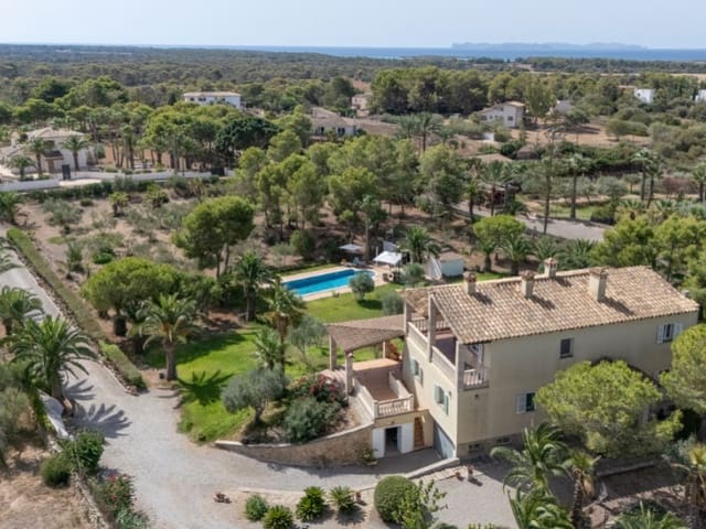 5 sovrum Finca/Hus på landet till salu i Colonia de Sant Jordi, Ses Salines med pool garage - 1 750 000 € (Ref: 10048964)