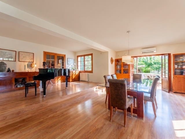 4 bedroom Finca/Country House for sale in Establiments, Palma de Mallorca with pool - € 1,995,000 (Ref: 10048965)