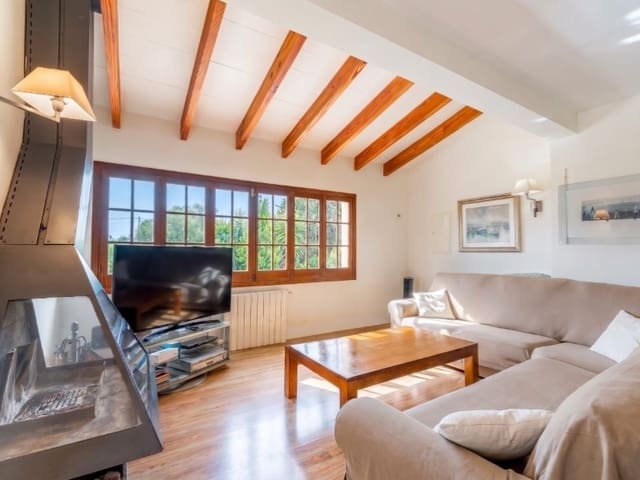 4 bedroom Finca/Country House for sale in Establiments, Palma de Mallorca with pool - € 1,995,000 (Ref: 10048965)