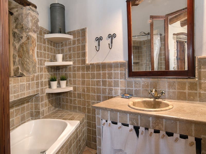 5 slaapkamer Villa te koop in Campanet met zwembad garage - € 1.170.000 (Ref: 10058801)
