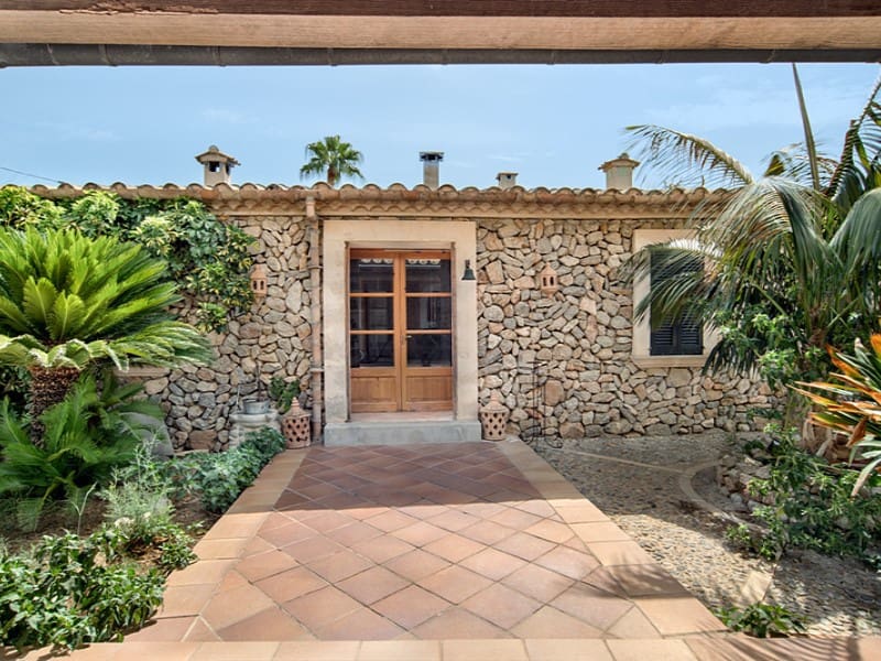 5 slaapkamer Villa te koop in Campanet met zwembad garage - € 1.170.000 (Ref: 10058801)