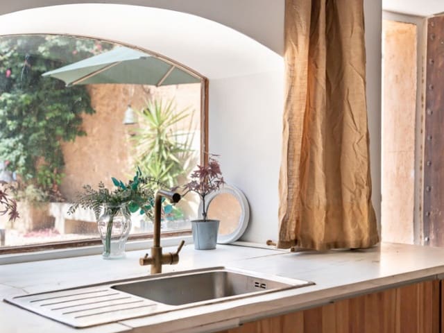 14 slaapkamer Finca/Landhuis te koop in Binissalem met zwembad - € 8.600.000 (Ref: 10061719)