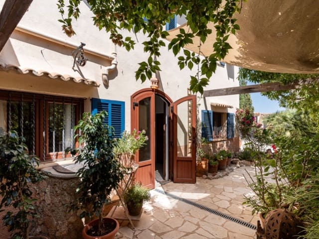 3 soverom Villa til salgs i Sencelles med garasje - € 685 000 (Ref: 10061721)