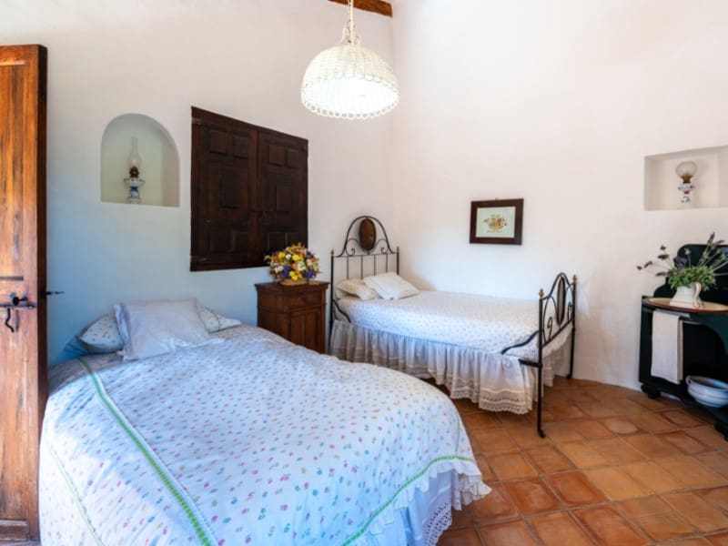 2 bedroom Villa for sale in Galilea with garage - € 890,000 (Ref: 10094427)