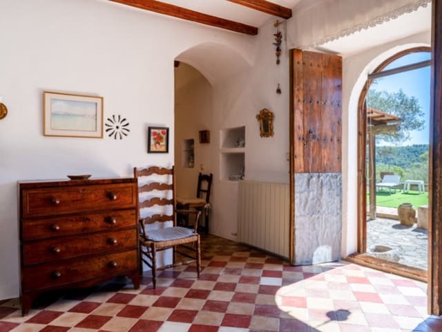 2 slaapkamer Villa te koop in Galilea, Puigpunyent met garage - € 890.000 (Ref: 10094427)