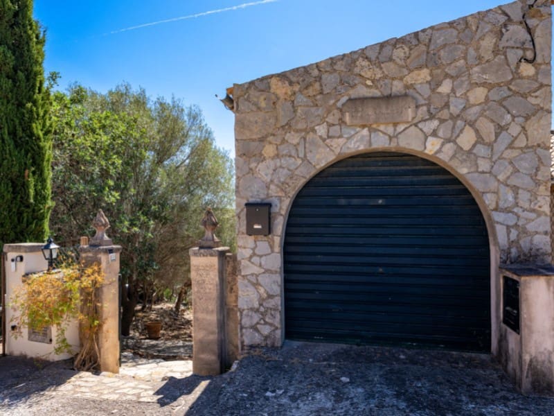 2 bedroom Villa for sale in Galilea with garage - € 890,000 (Ref: 10094427)