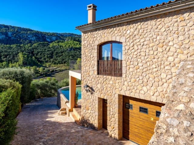 2 slaapkamer Villa te koop in Puigpunyent met zwembad garage - € 1.900.000 (Ref: 10100131)
