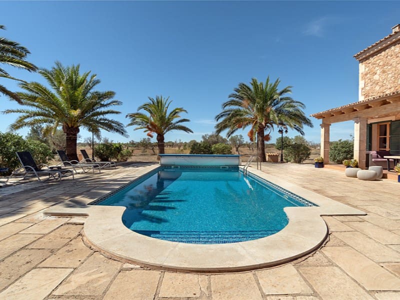 5 soveværelse Finca/Landehus til salg i Campos med swimmingpool garage - € 1.550.000 (Ref: 10109407)