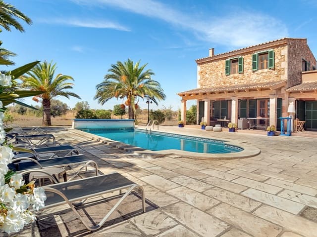 5 soveværelse Finca/Landehus til salg i Campos med swimmingpool garage - € 1.550.000 (Ref: 10109407)
